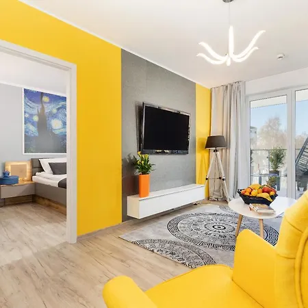Kolobrzeg, Aqua Sol Polanki Park, 300 M, Schwimmbad, Fitness, Parkplatz, Terasse Apartment *